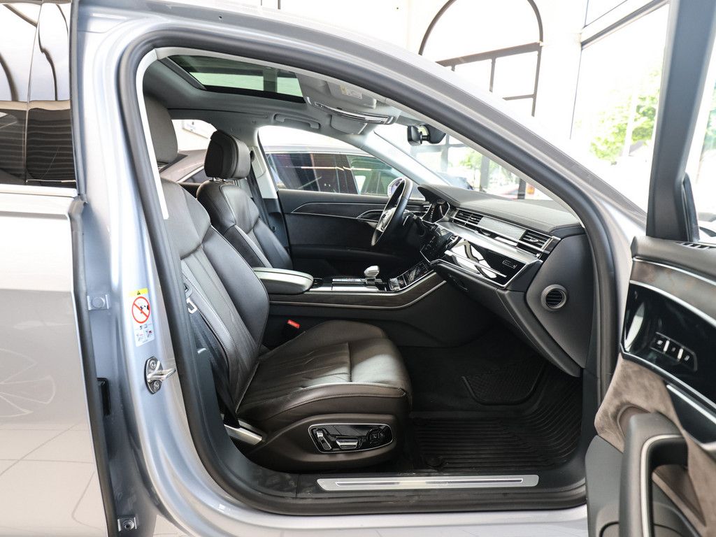 Audi A8 60 TFSI quattro - Samsaru's Car Outlet