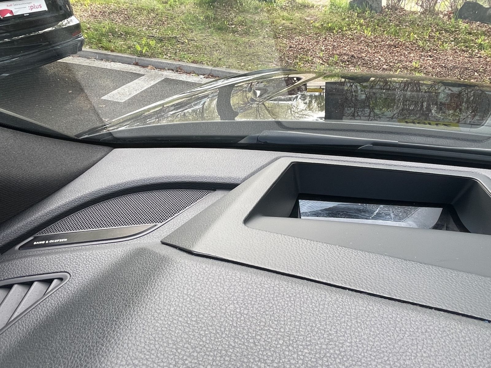 Audi Q5 40 TDI qu S line Matrix B&O Pano HuD AHK 360