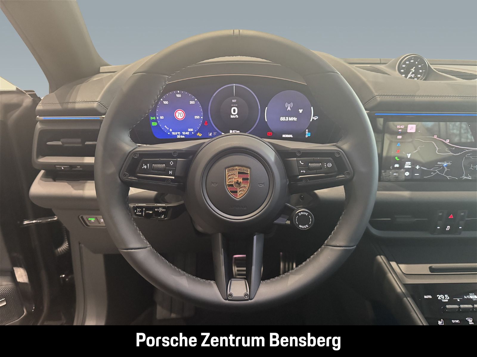 Porsche Macan 4S Electric