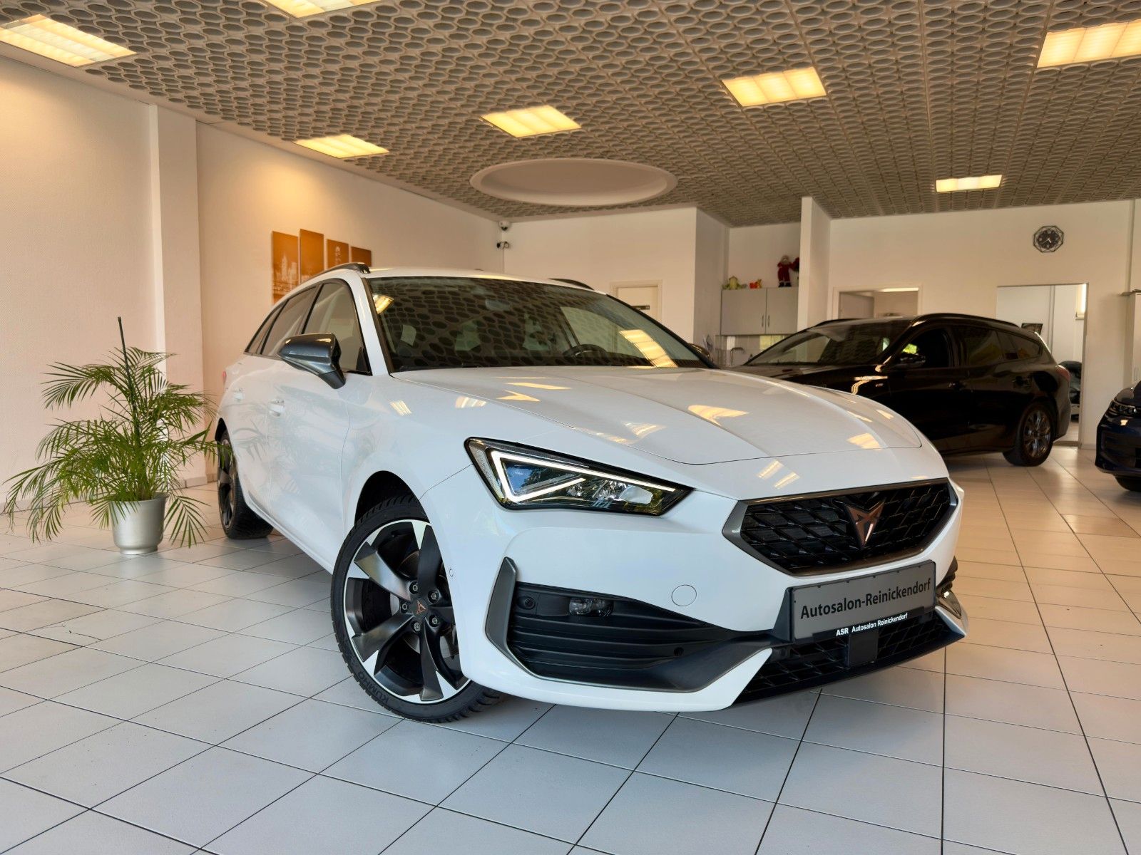 Cupra Leon Sportstourer 2.0 TDI DSG - Samsaru's Car Outlet