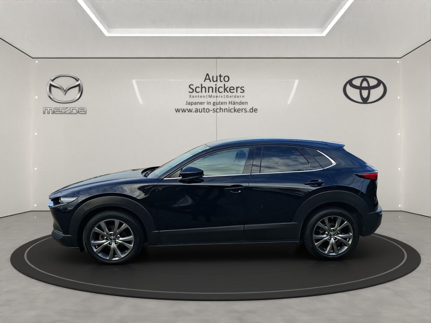 Mazda CX-30 SKY-X EXCLUSIVE-+DESIGN-P+18 Z+DRI-AS !!