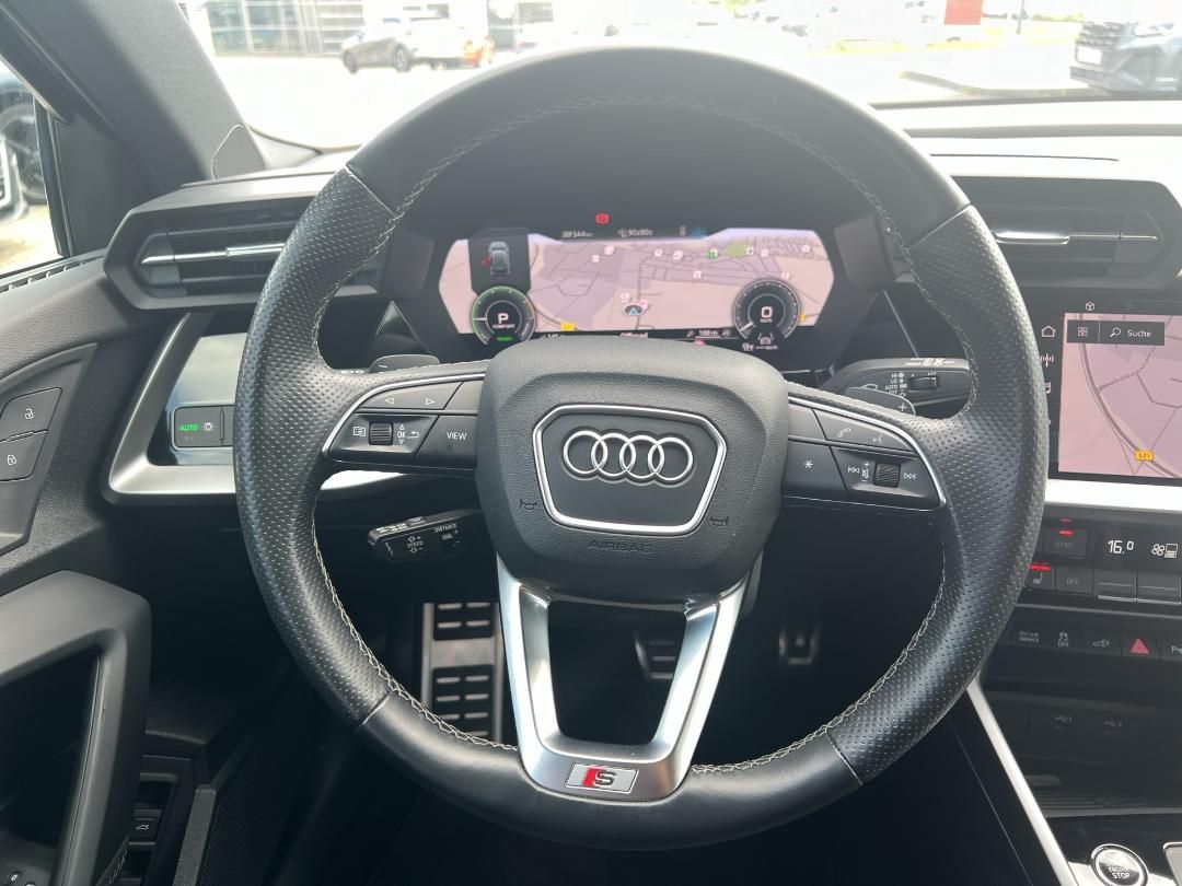 Audi A3 Sportback TFSI e S line A3 Sportback 40 TFSI