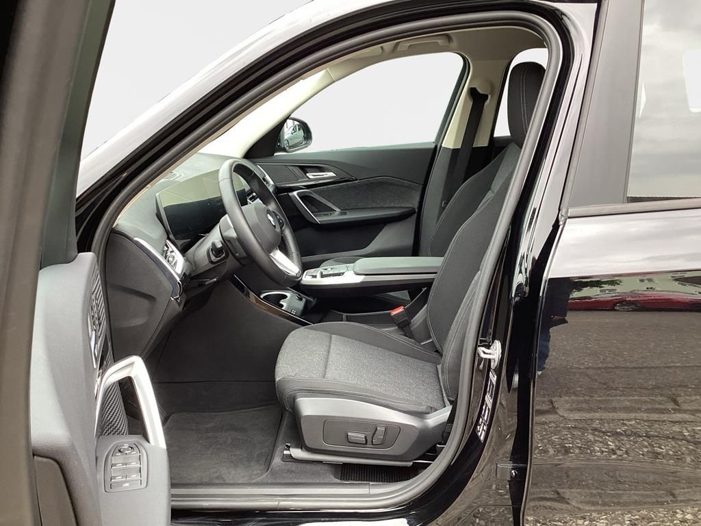 BMW X1 xDrive23d - Samsaru's Car Outlet