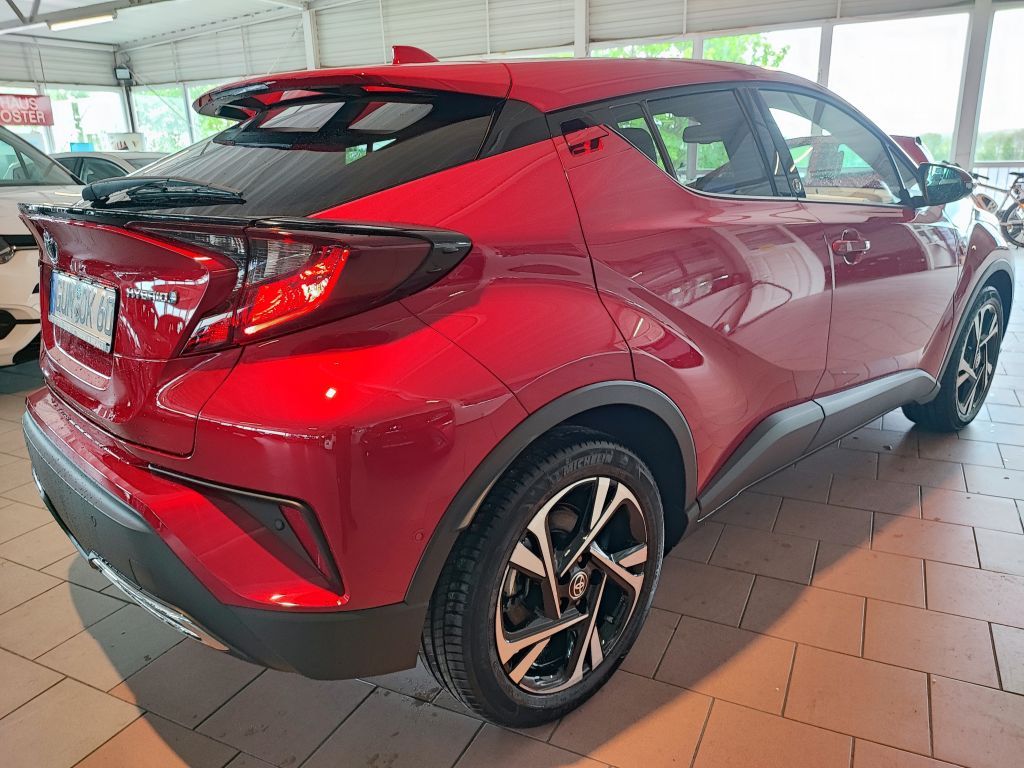 Toyota C-HR 2.0 Hybrid - Samsaru's Car Outlet