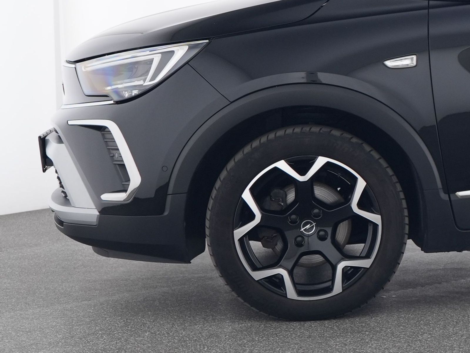 Opel Crossland Ultimate - Samsaru's Car Outlet