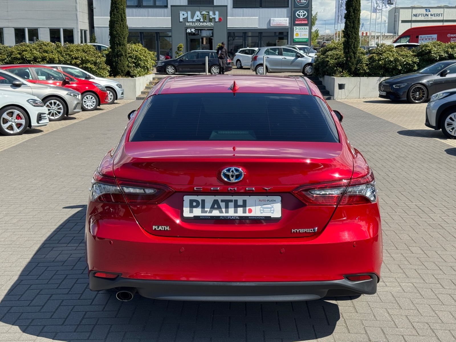 Toyota Camry Hybrid Executive