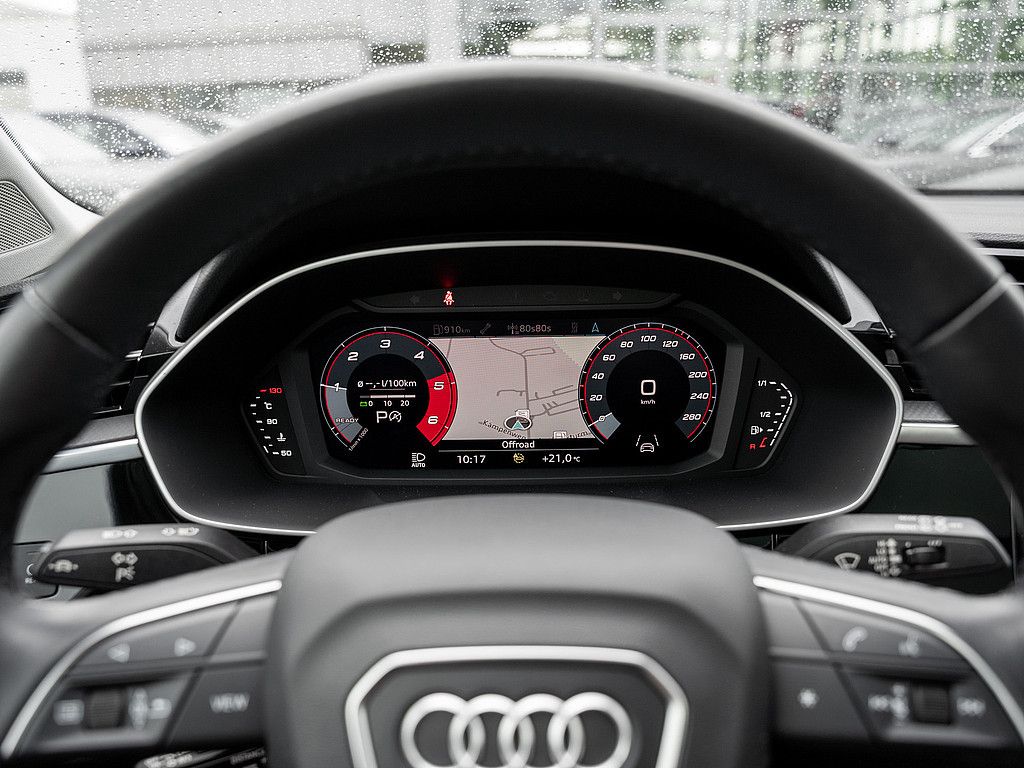 Audi Q3 40 TDI quattro advanced - Samsaru's Car Outlet