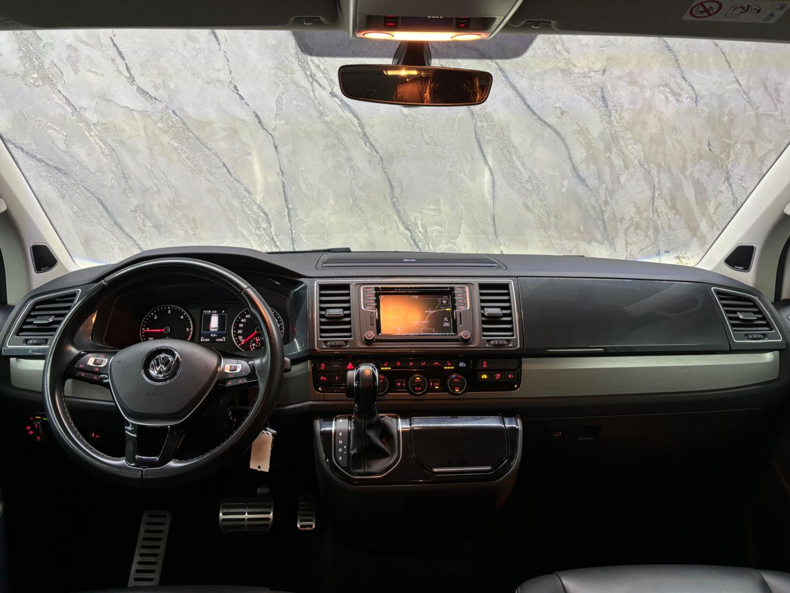 Volkswagen T6 Multivan PanAmericana - Samsaru's Car Outlet
