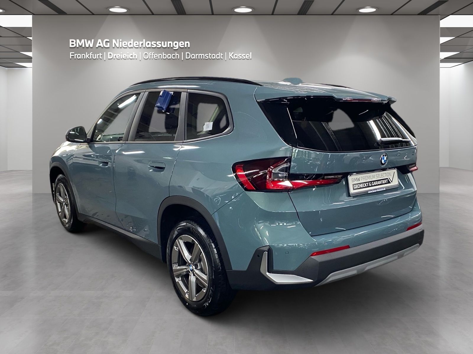 BMW X1 xDrive20d - Samsaru's Car Outlet