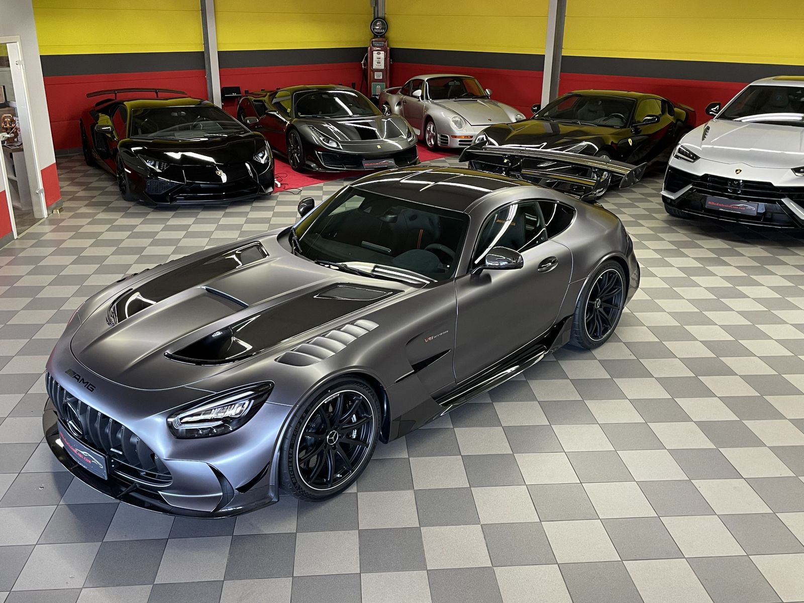 Mercedes-Benz AMG GT Black Series - Samsaru's Car Outlet