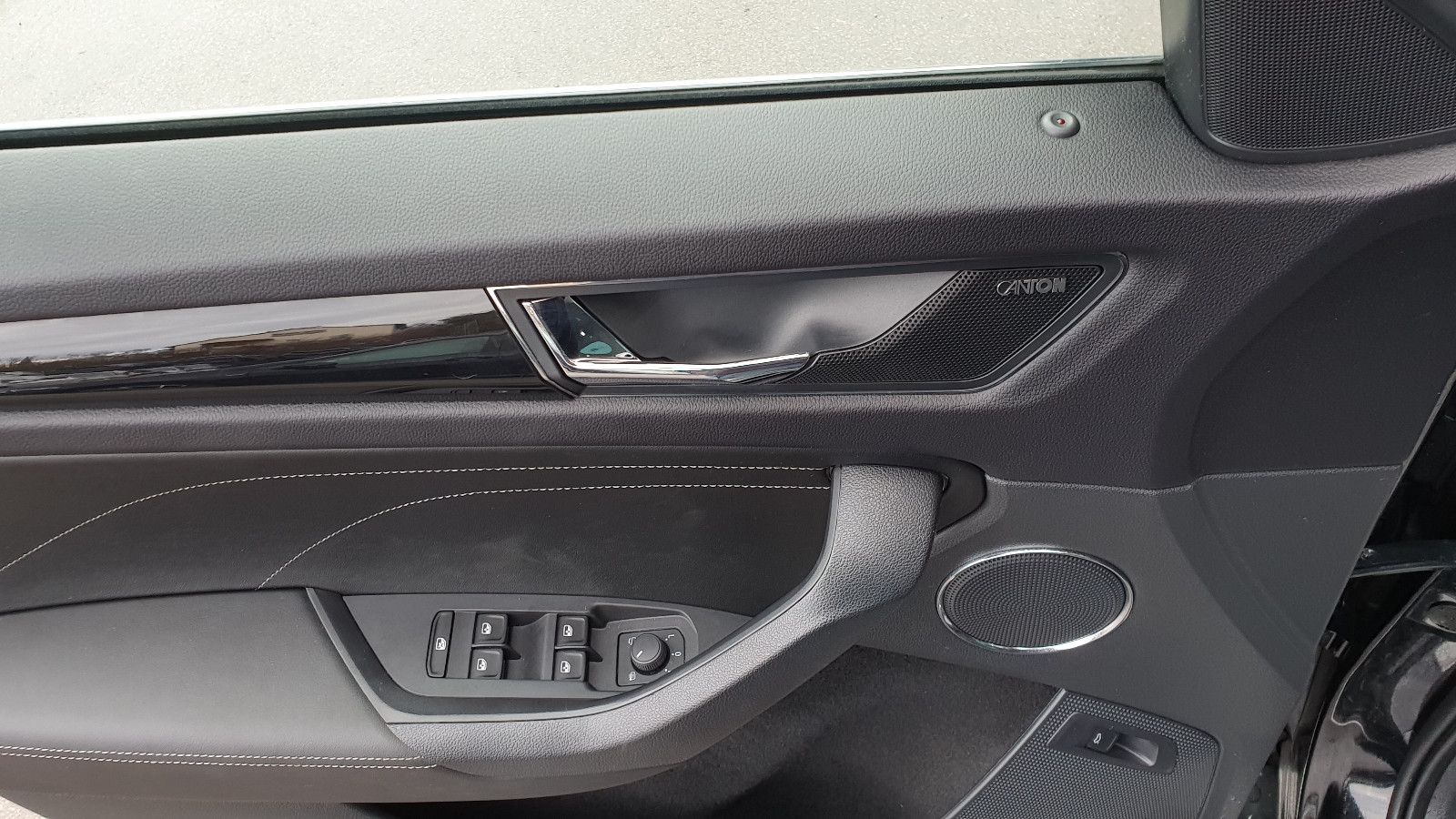 Skoda Kodiaq 2.0 TDI DSG 4x4 L&K Pano/Leder/360/AHK