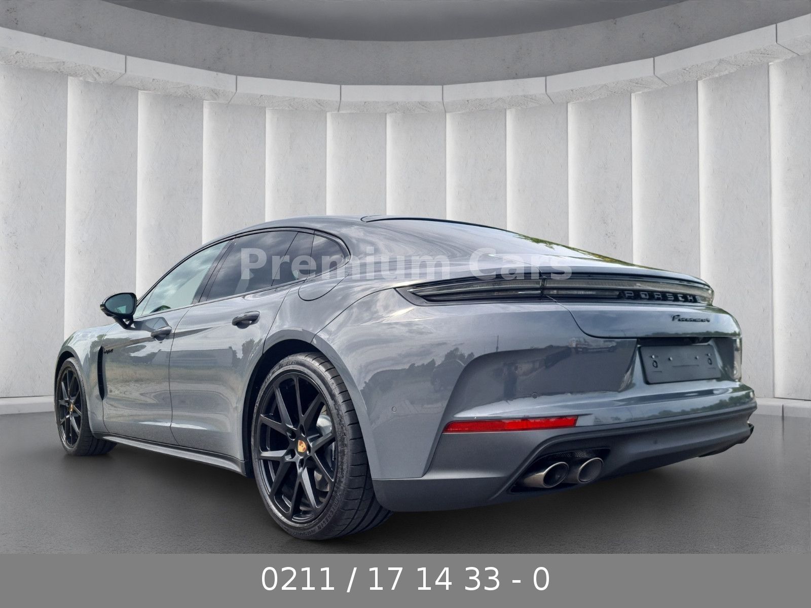 Porsche Panamera 4 E-Hybrid /Race-Tex /Hinterachslenkung