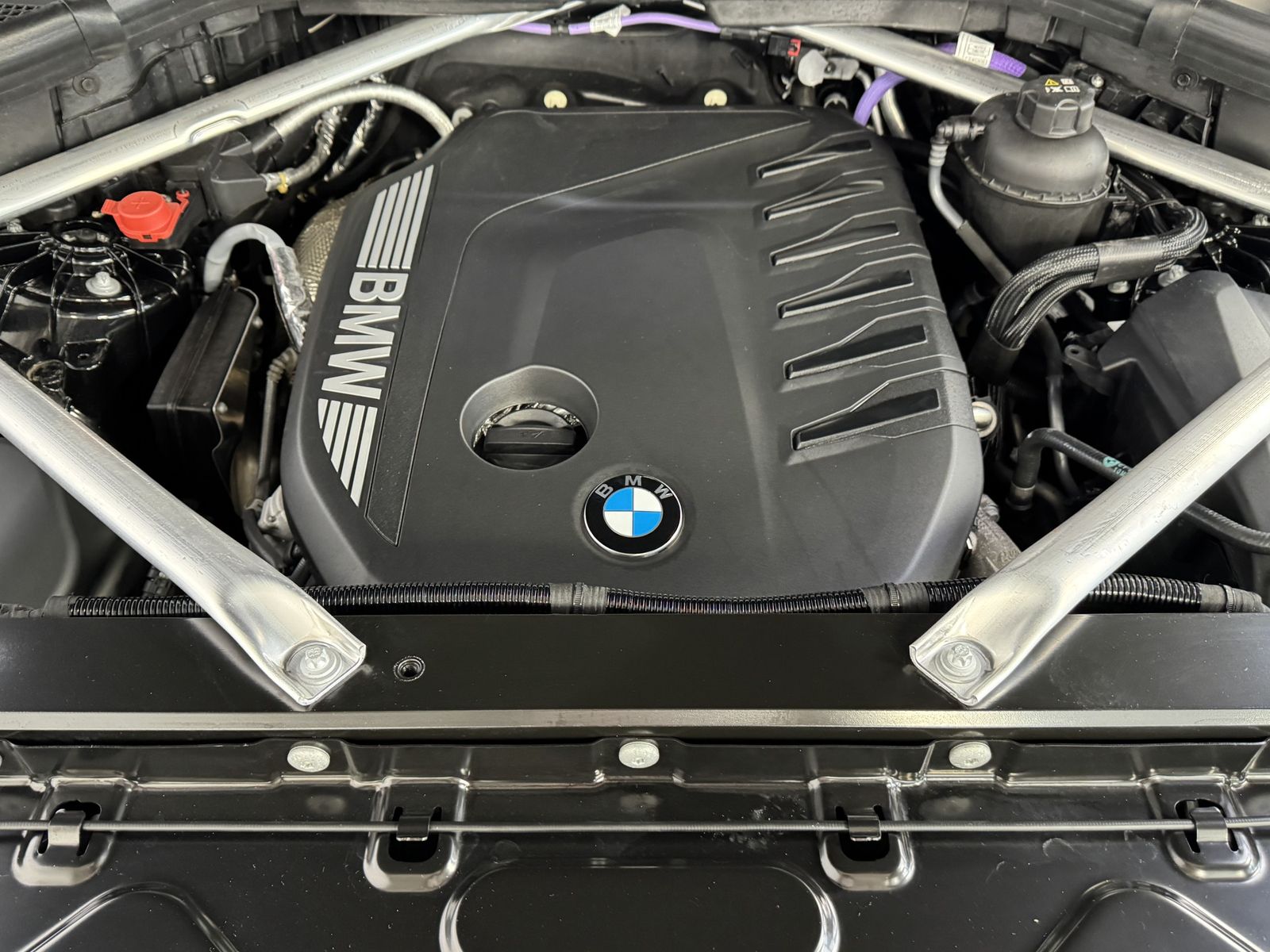 BMW X6 xDrive30d M Sport Pro AHK Pano Sitzlüft. ACC