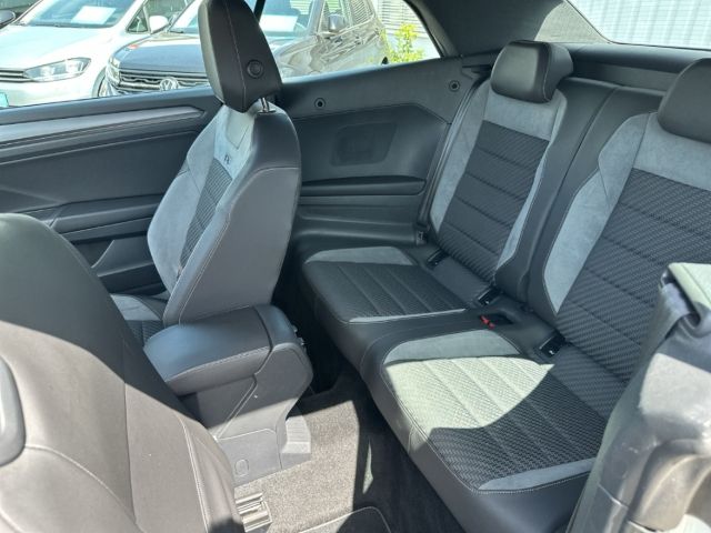 Volkswagen T-Roc R-Line - Samsaru's Car Outlet