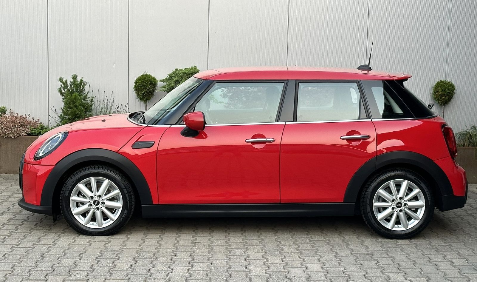 MINI Cooper 1.5T - Samsaru's Car Outlet