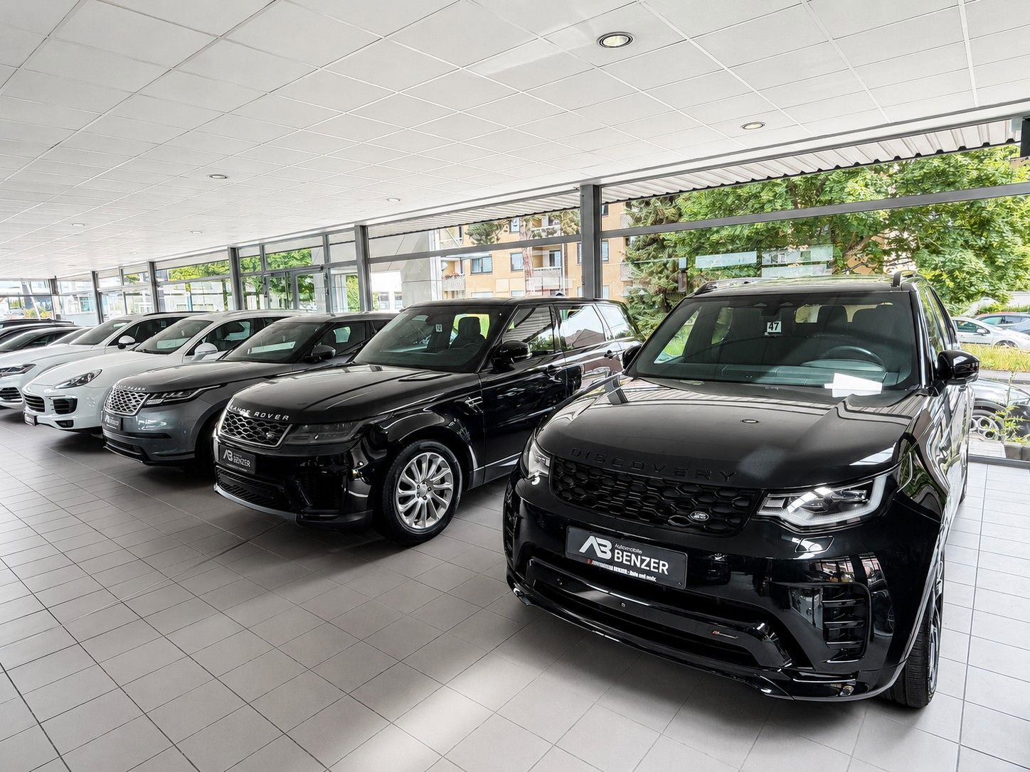 Audi RSQ8/HD-Matrix/PANO/AHK/23"/StdHeiz/BLACK/360°/