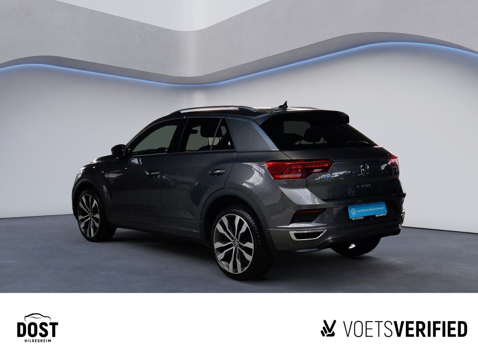 Volkswagen T-Roc 1.5 TSI Sport DSG R-LINE+ - Samsaru's Car Outlet