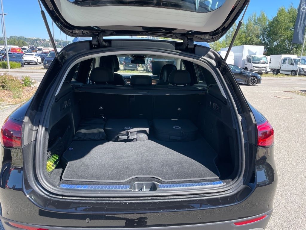 Mercedes-Benz GLC 300 e 4M AVANTGARDE-ADV+*AHK*360°KAM*DISTRO*