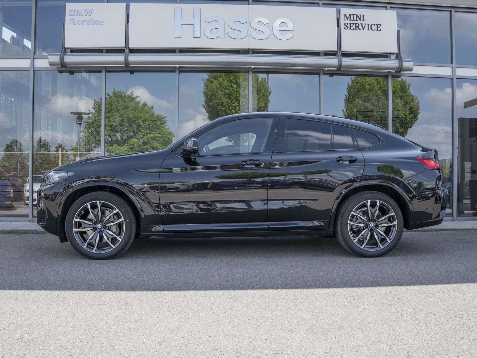 BMW X4 xDrive30d M-Sport DAPro PANO 360° HUD AHK el.