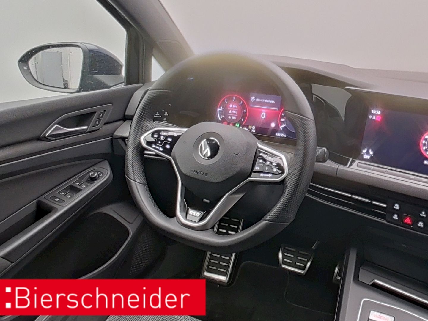 Volkswagen Golf 8 2.0 TDI DSG GTD PANO DCC IQ.LIGHT STANDH