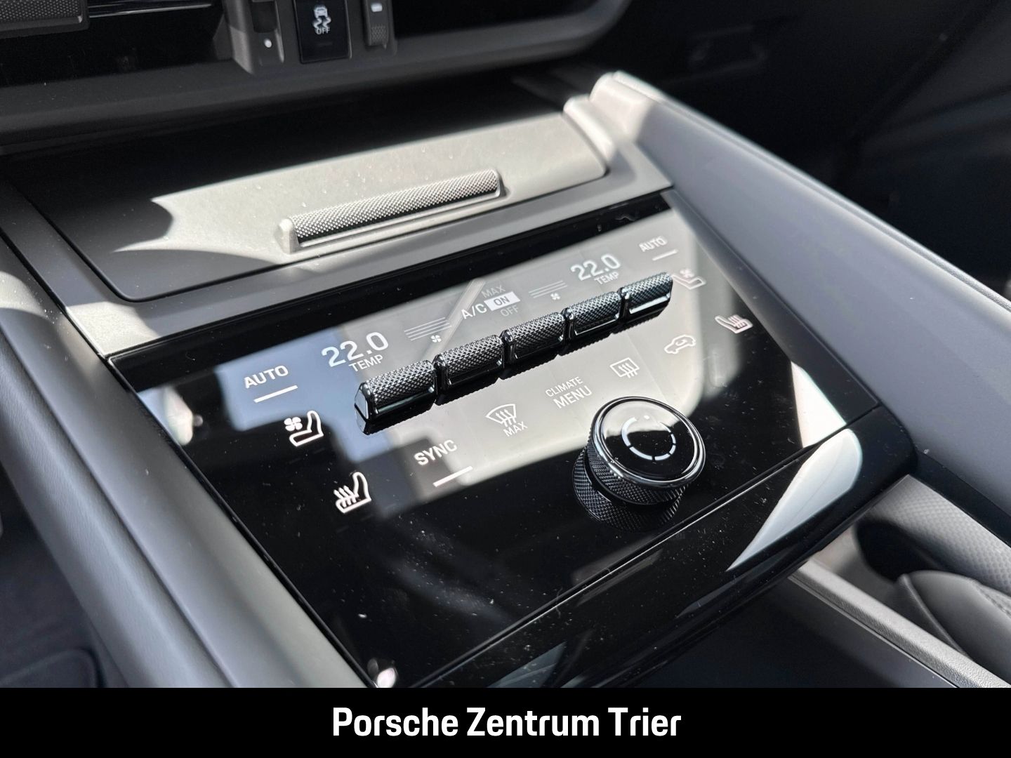 Porsche Macan 4 BOSE Panoramadach Luftfederung InnoDrive