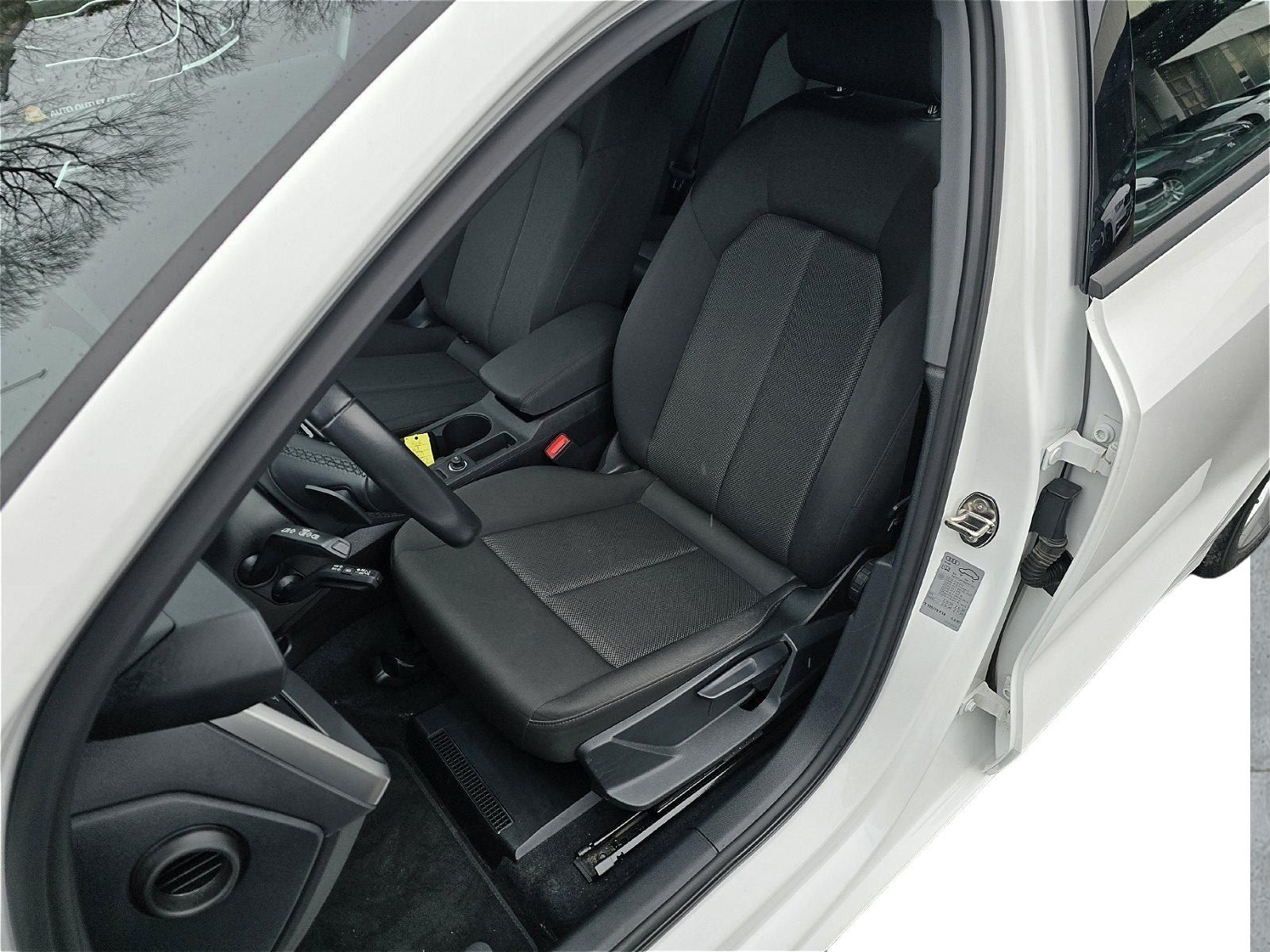 Audi A3 Sportback 30 TFSI*LED*PARK-PILOT*ALLWETTER*