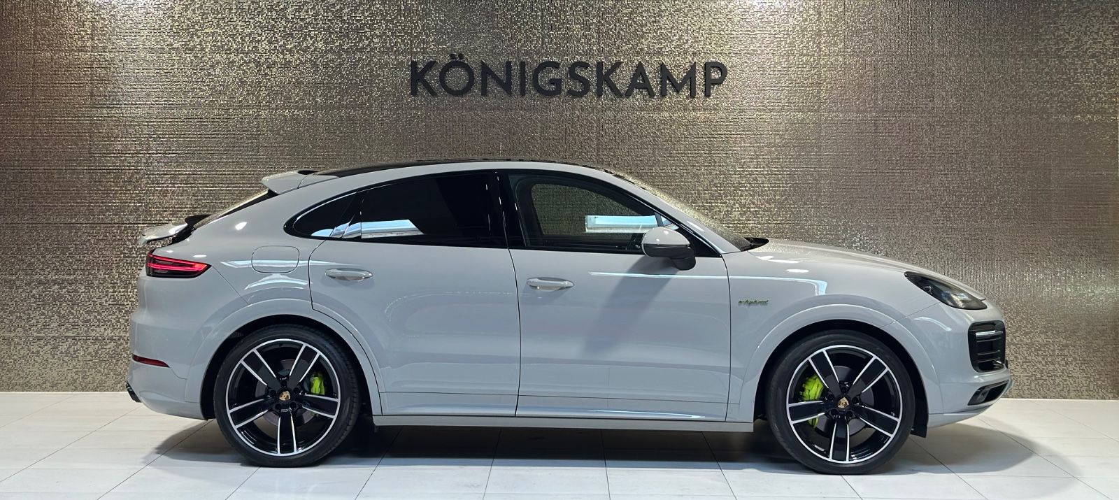 Porsche Cayenne Coupe E-Hybrid Platinum Edit.*WERKSGARAN