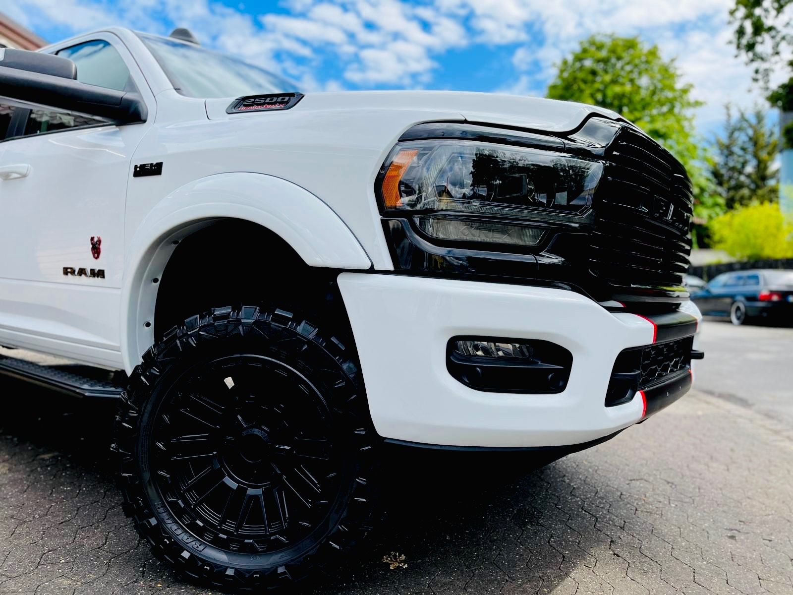Dodge 2500*6,4L V8*LPG*4X4*LONGBED*OFFROAD*AHK*GARANTI