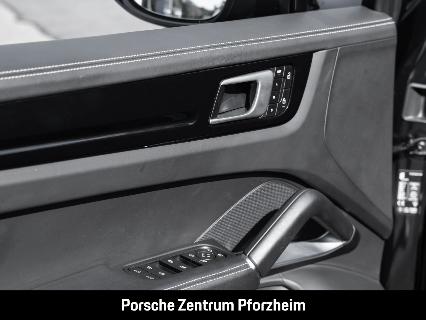 Porsche Cayenne Turbo BOSE Sportabgasanlage Panoramadach