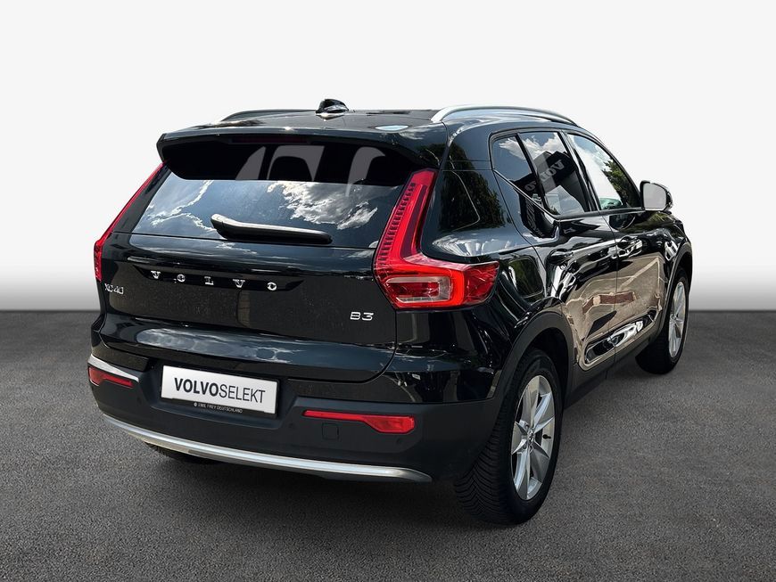 Volvo XC40 B3 Core - Samsaru's Car Outlet