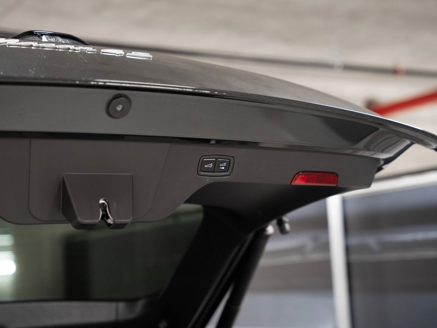 Porsche Macan 4S Sport Chrono Paket AR HUD InnoDrive