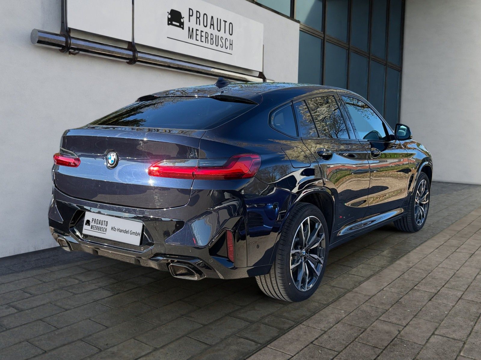 BMW X4 xDrive 30d M Sport AHK/HEADUP/ADAPTLED/MMRY