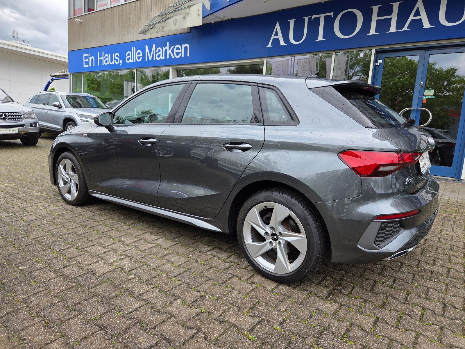 Audi A3 SB 30 TFSI S-line - Samsaru's Car Outlet