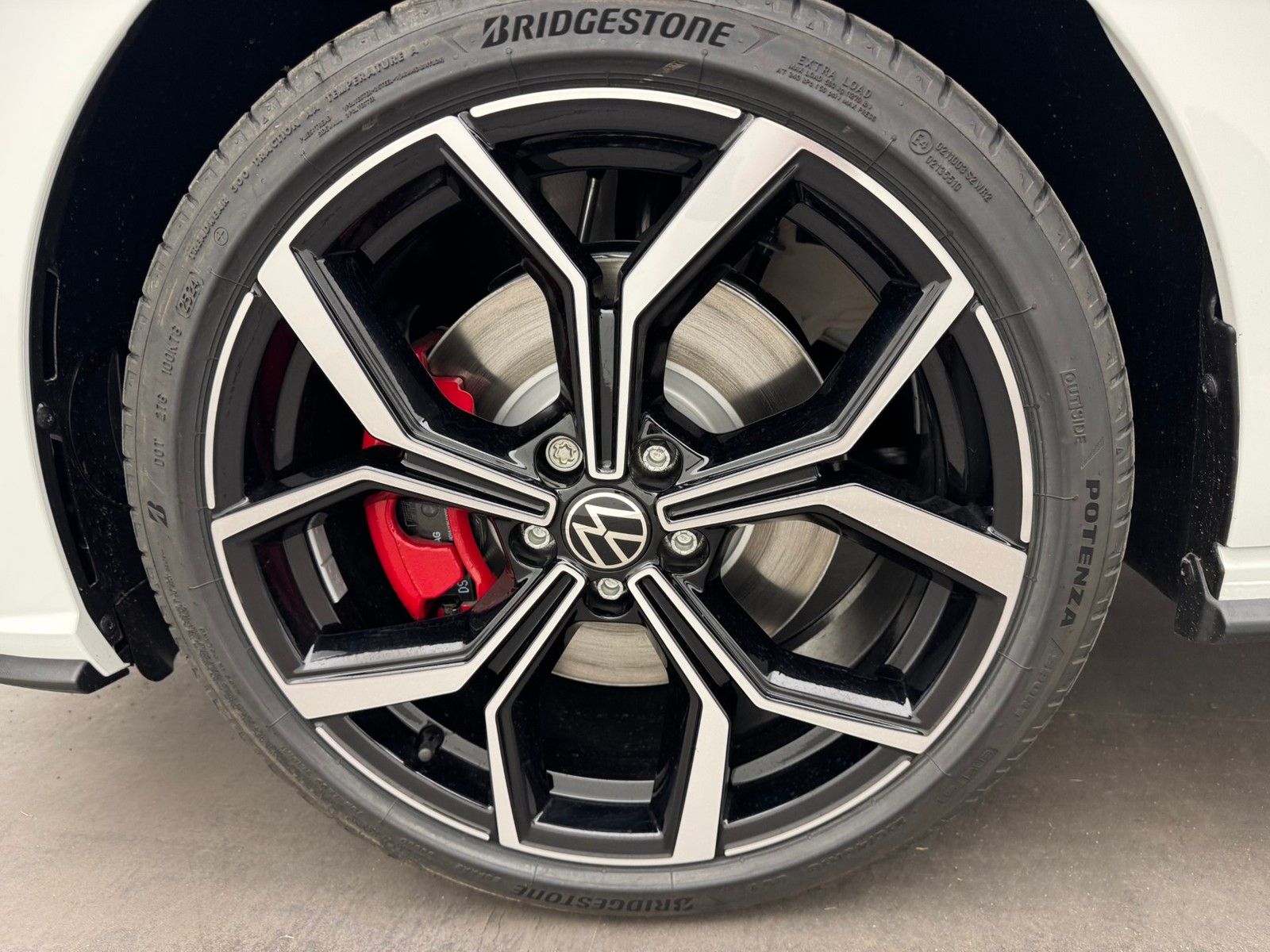 Volkswagen Polo GTI DSG IQ.DriveLederVarennaPanoParkComfort