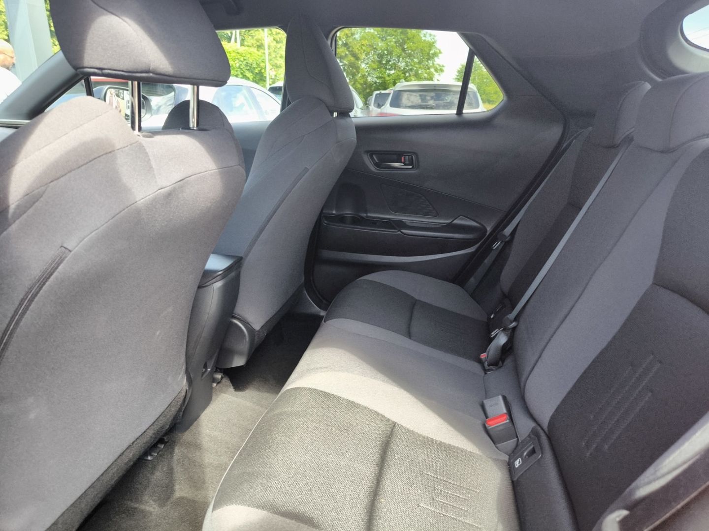 Toyota C-HR Hybrid FWD Team Deutschland Navi Leder Digi