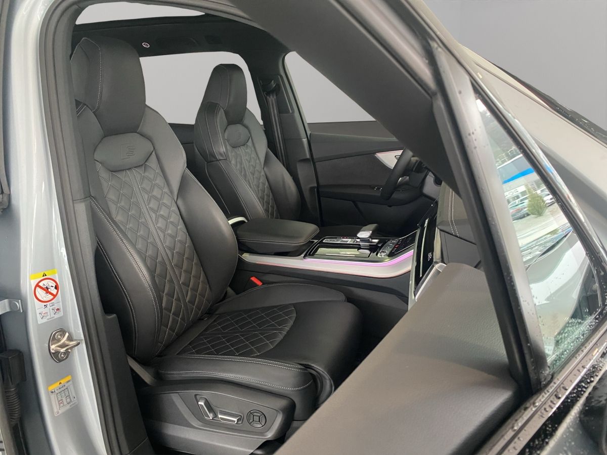 Audi Q7 SUV (AHK.PDC.Head-Up.HD Matrix-LED. SHZ vo+hi