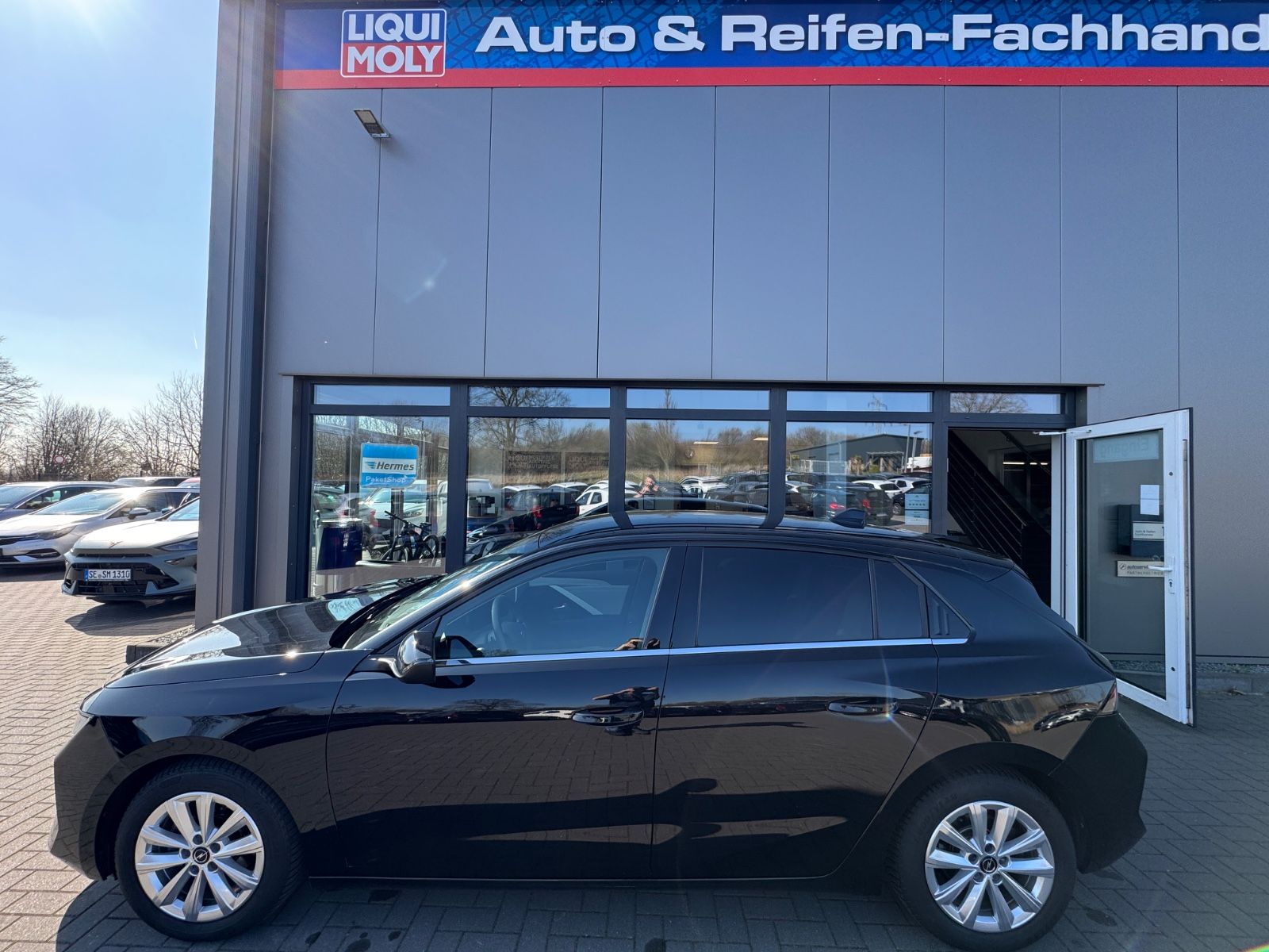 Opel Astra L Lim. 1.2 AUTOMATIK Elegance - Samsaru's Car Outlet