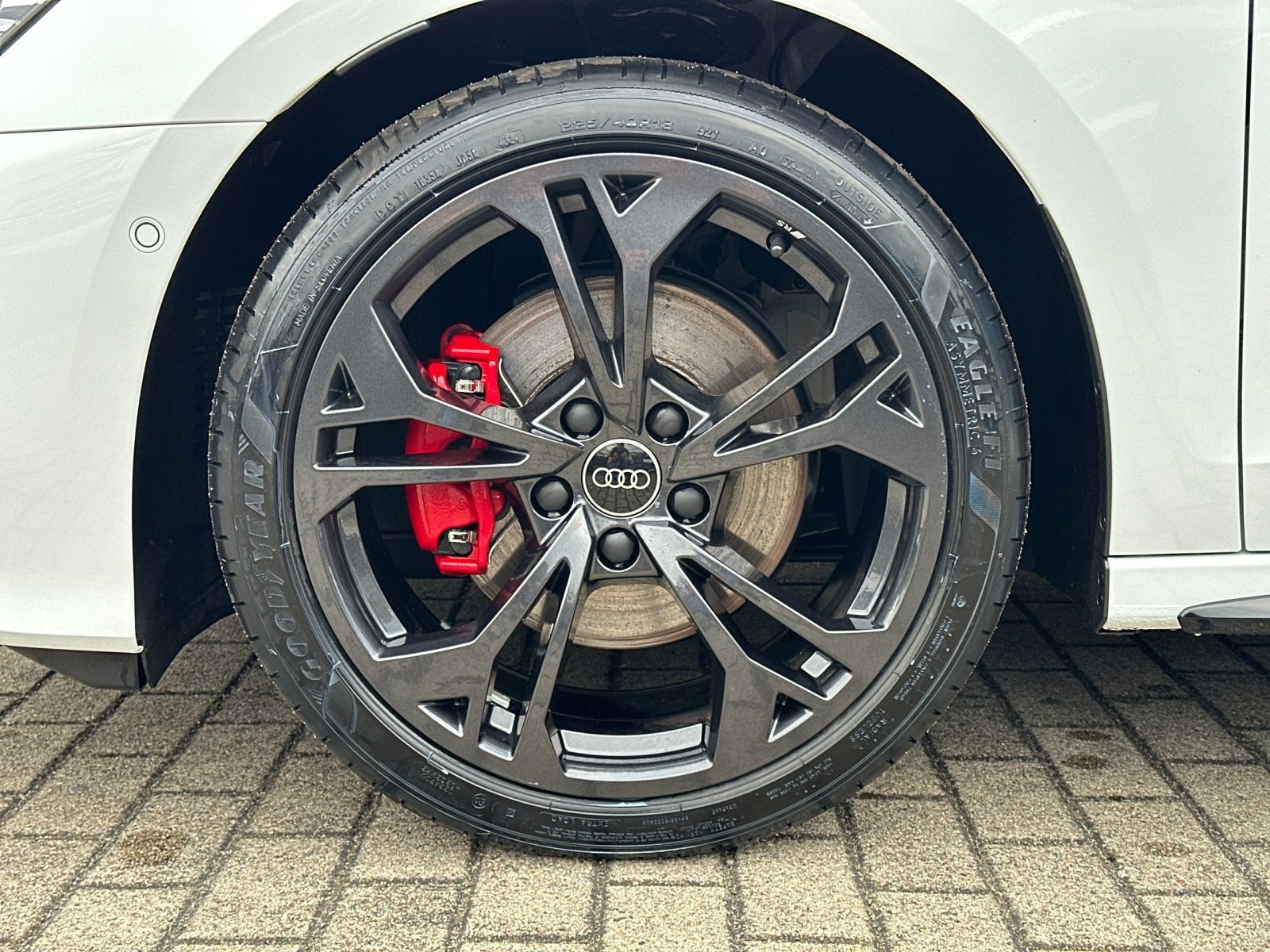 Audi A3 Sportback 35 TFSI S line - Samsaru's Car Outlet