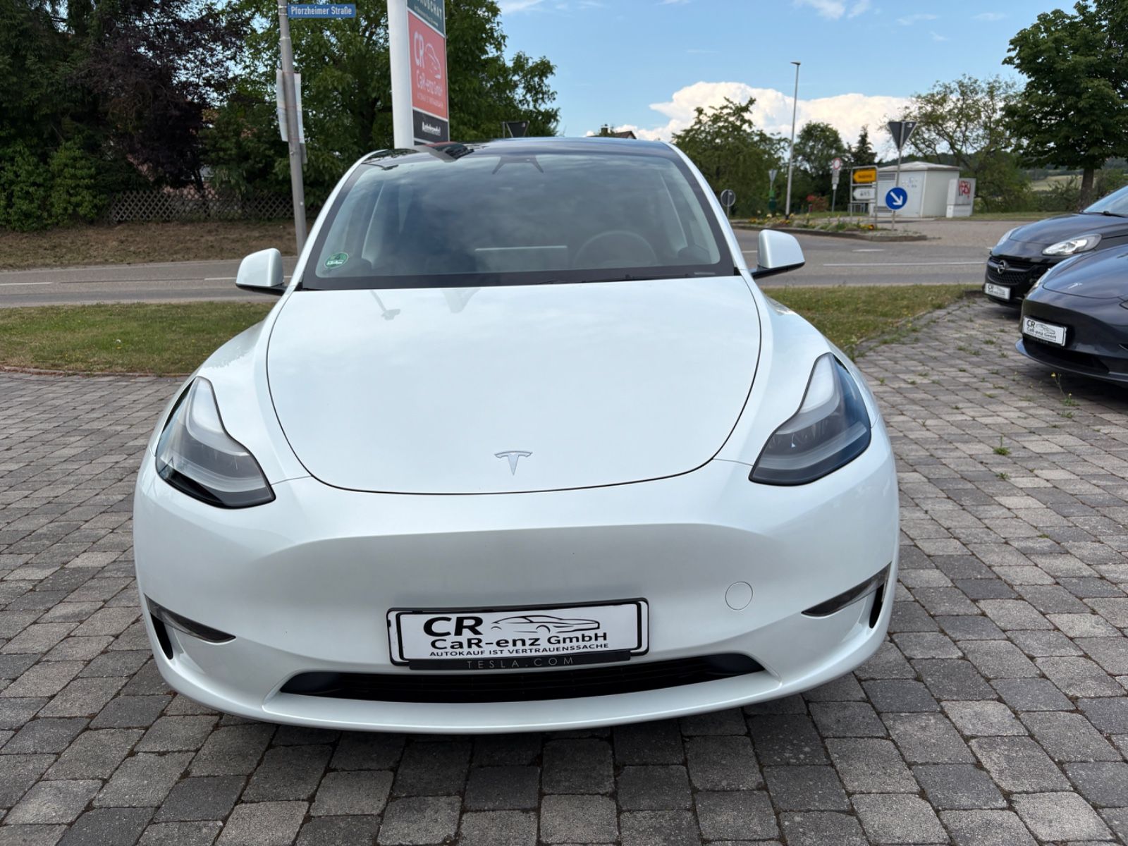 Tesla Model Y Performance Dual AWD