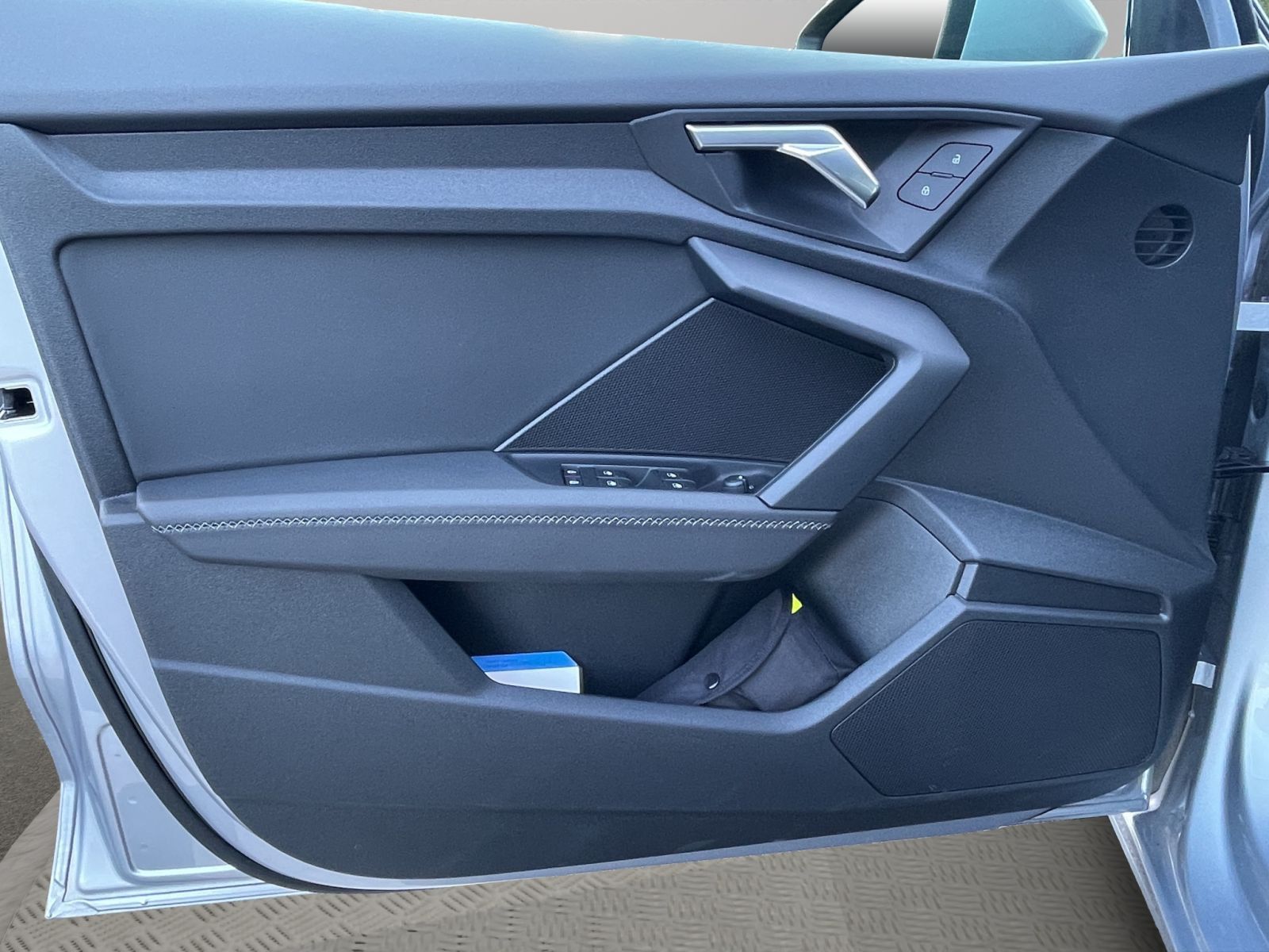 Audi A3 Sportback 30 TFSI LED Navi PDC+ Teilleder