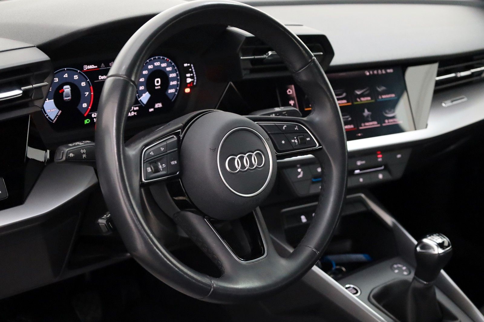 Audi A3 Limousine 35 TFSI - Samsaru's Car Outlet