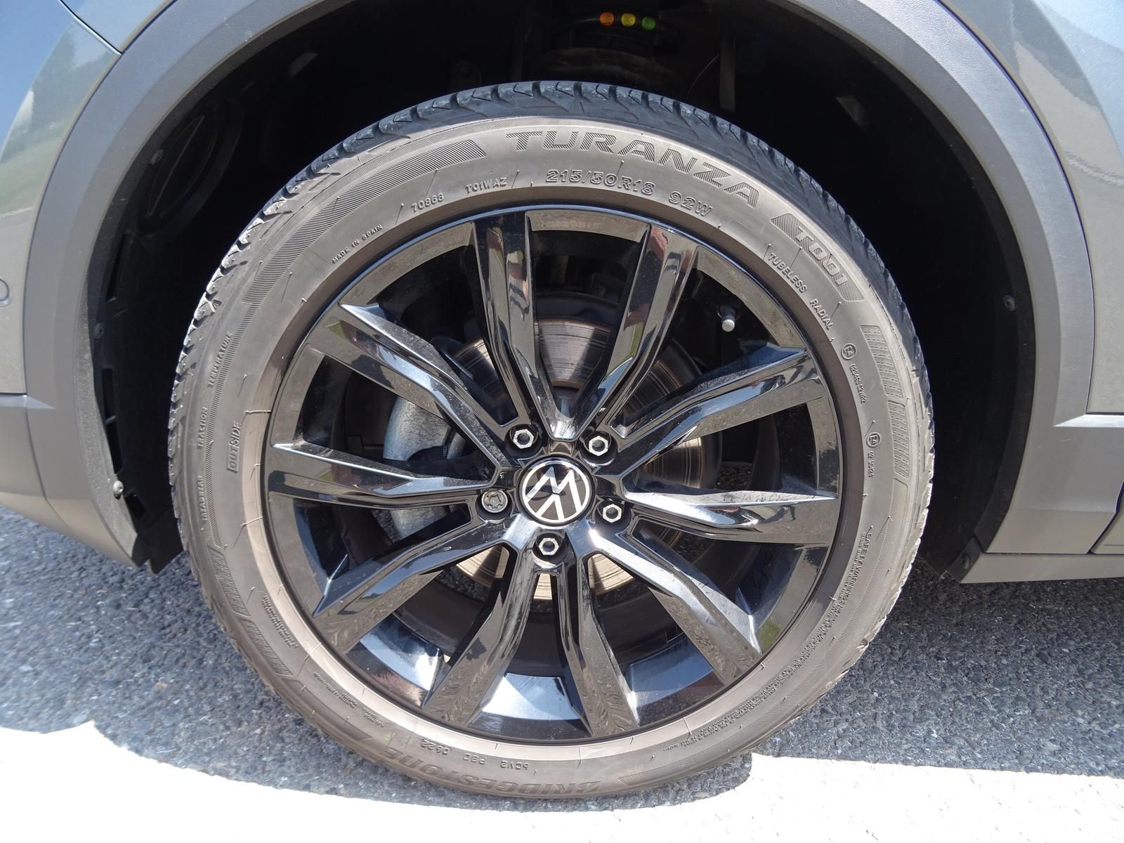 Volkswagen T-Roc 1.5 TSI ACT DSG Life - Samsaru's Car Outlet