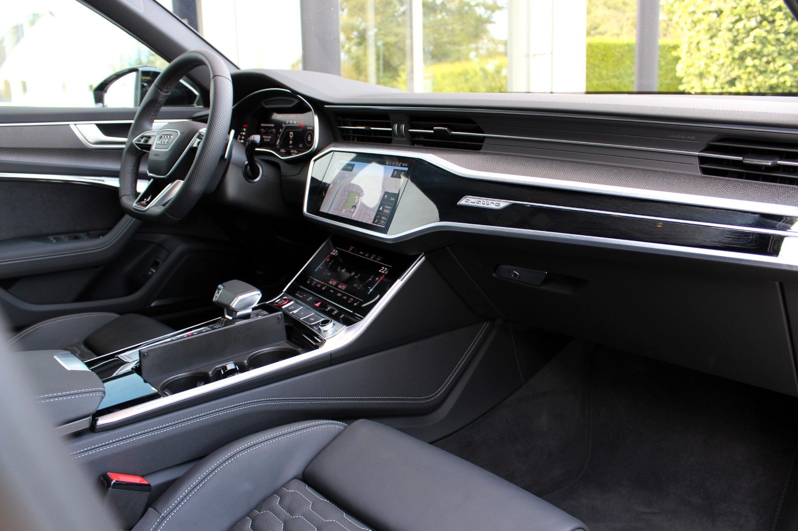 Audi RS6 Avant /DYNAMIK+/ B&O/ STANDHZG/  SPORTABGAS