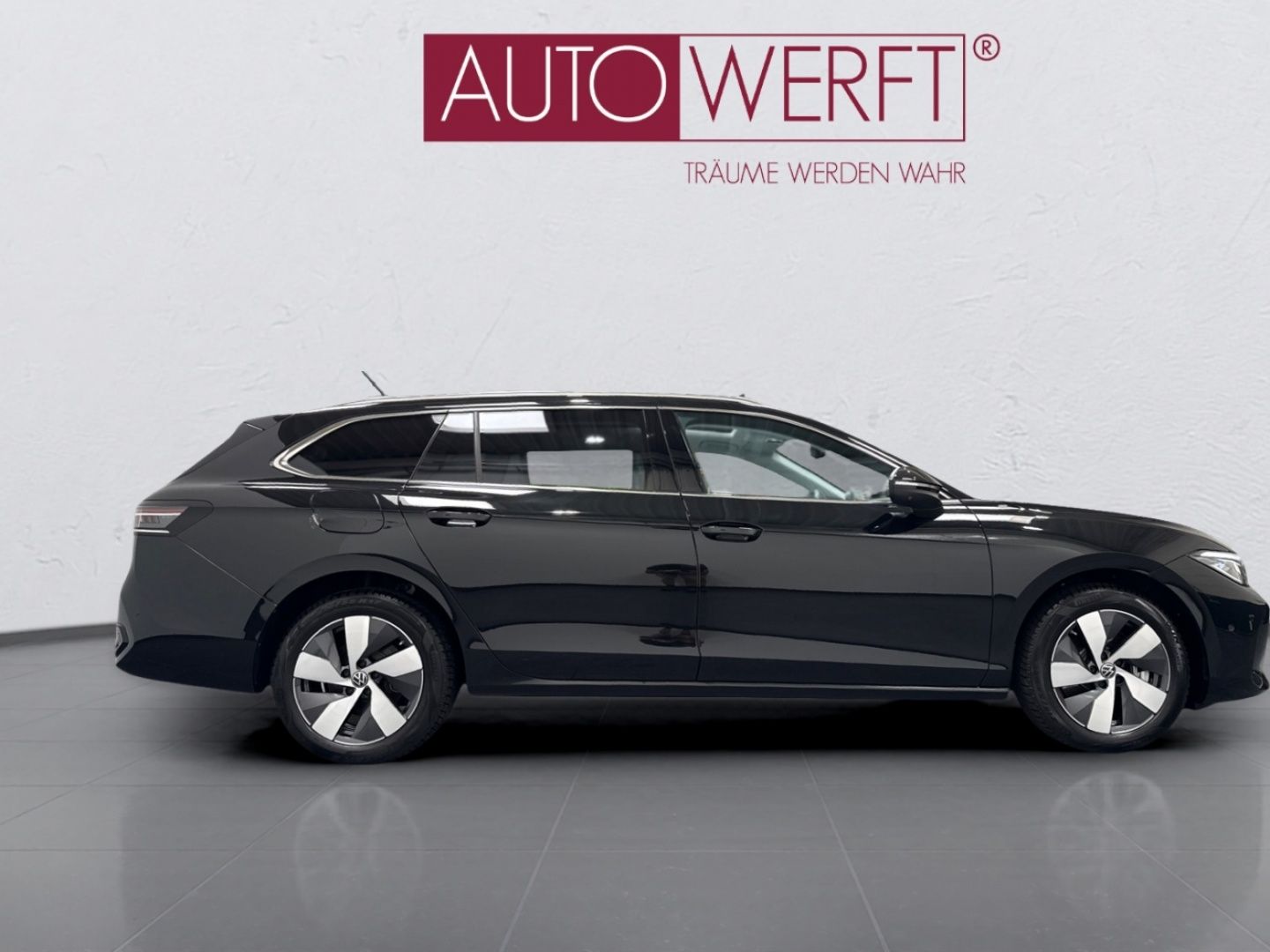 Volkswagen Passat Variant 1.5 eTSI eHybrid ELEGANCE MATRIX