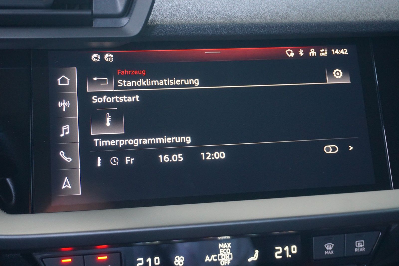 Audi A3 Sportback 45 TFSI e S line - Samsaru's Car Outlet
