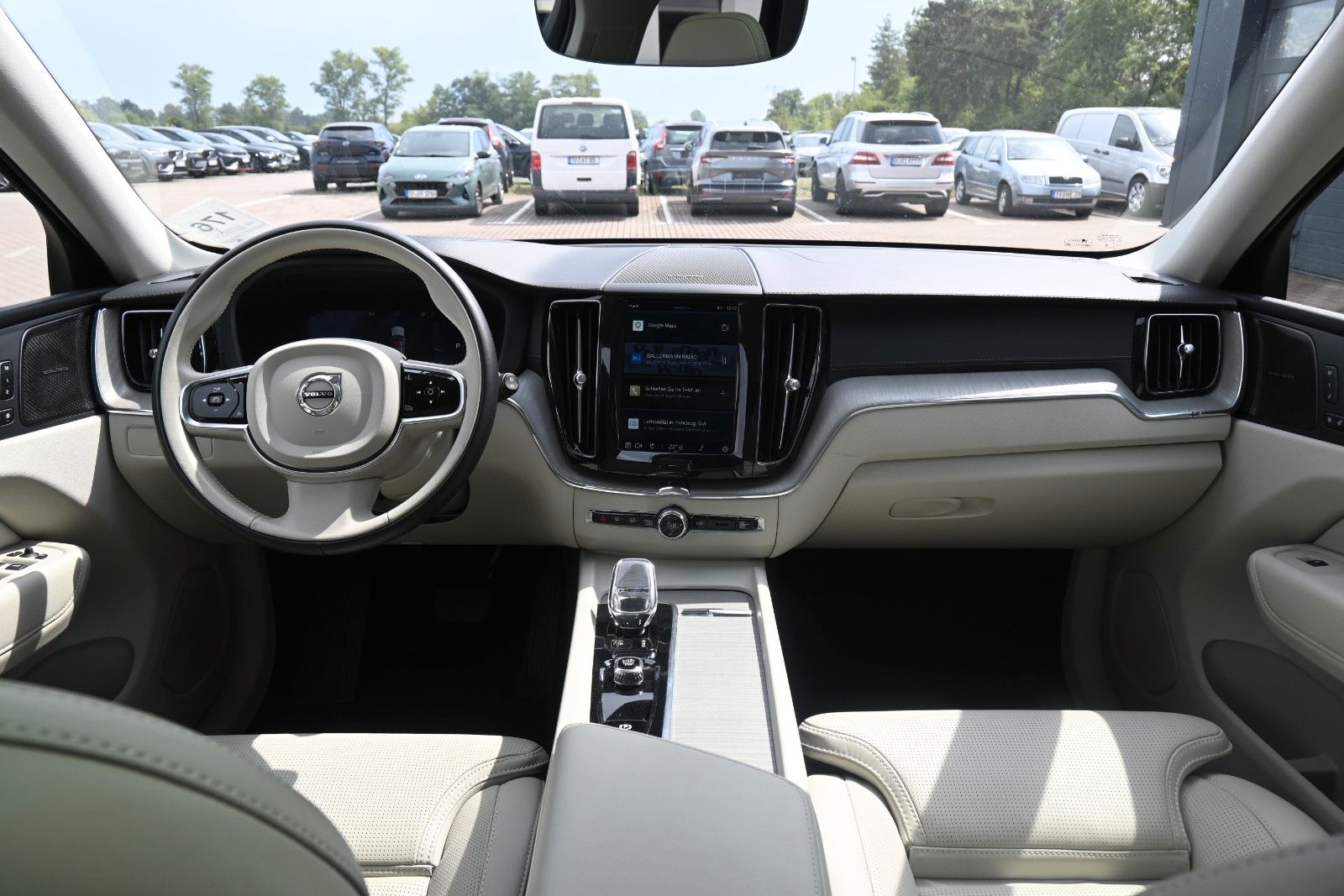 Volvo XC60 B5D AWD Ultimate Dark*LED*PANO*STHZ*H&K*360