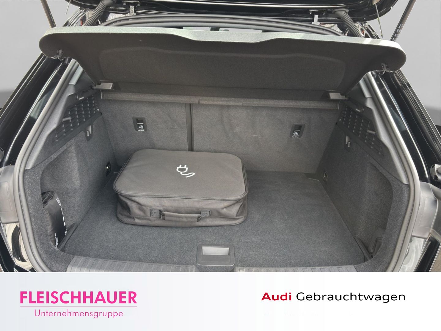 Audi A3 40 TFSI e Sportback Hybrid+DSG+SHZ+LED+DAB