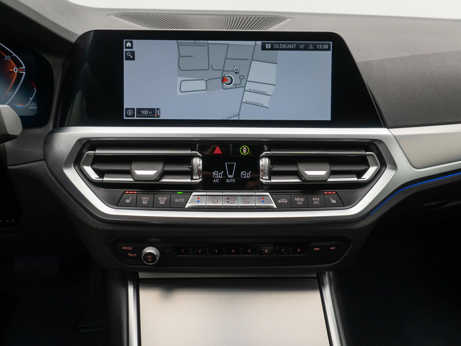 BMW 330i Sport Line - Samsaru's Car Outlet