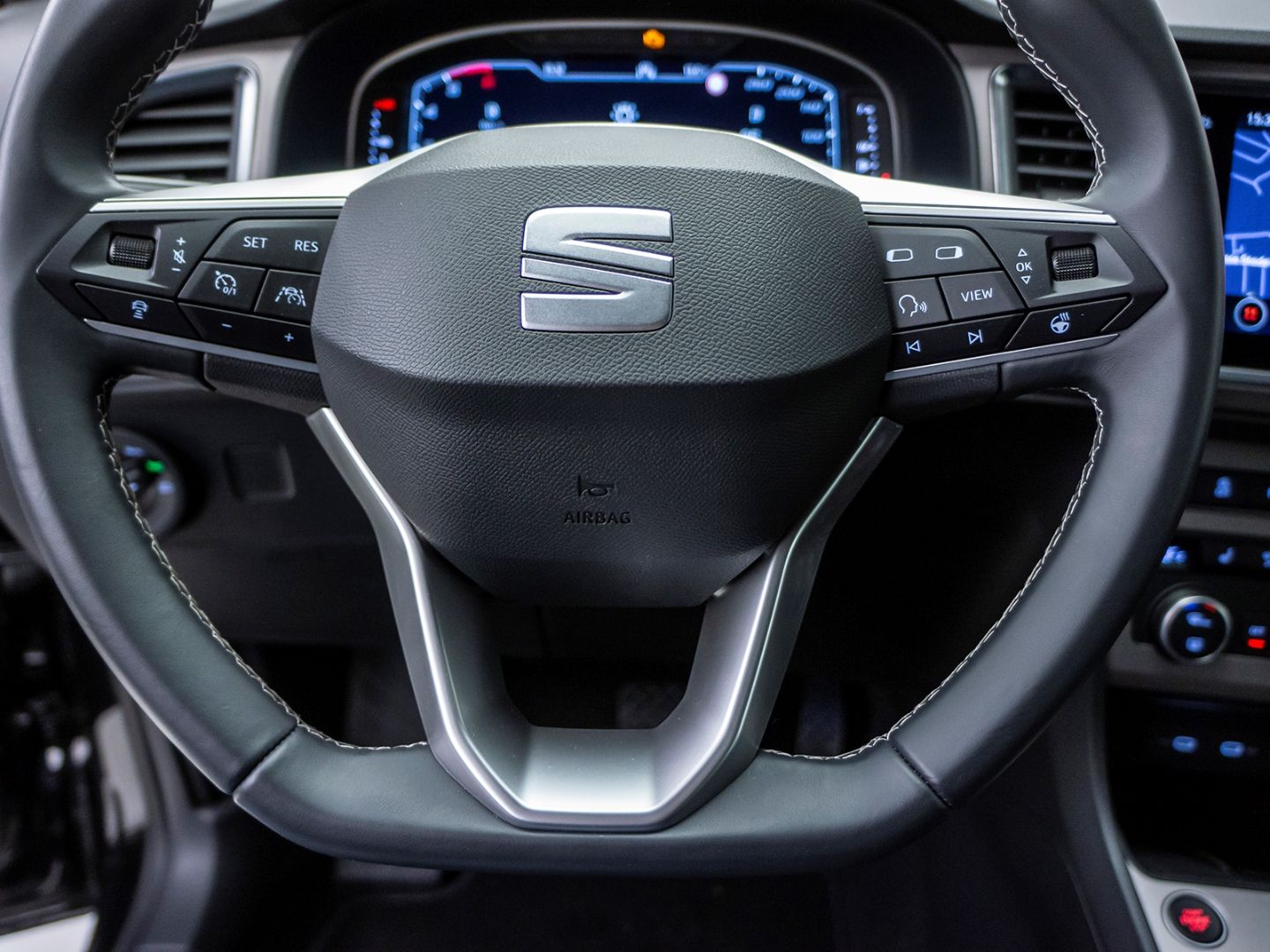Seat Ateca Xperience Automatik Allwetter AHK Kamera (