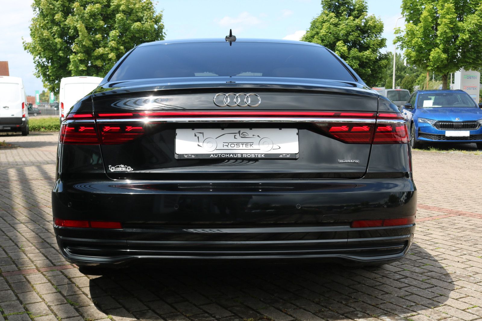 Audi A8 55 TFSI quattro - Samsaru's Car Outlet